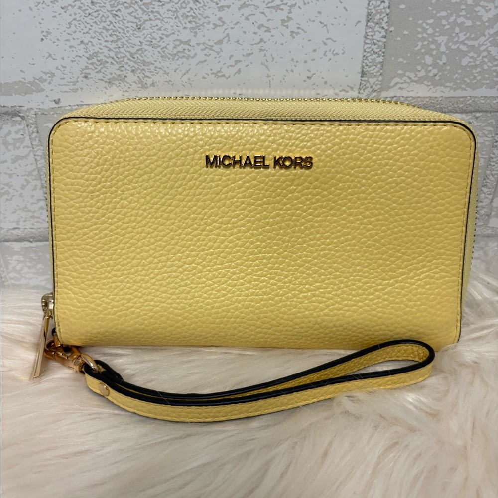 Michael Kors Smartphone Yellow Zip Around Wristlet Wallet